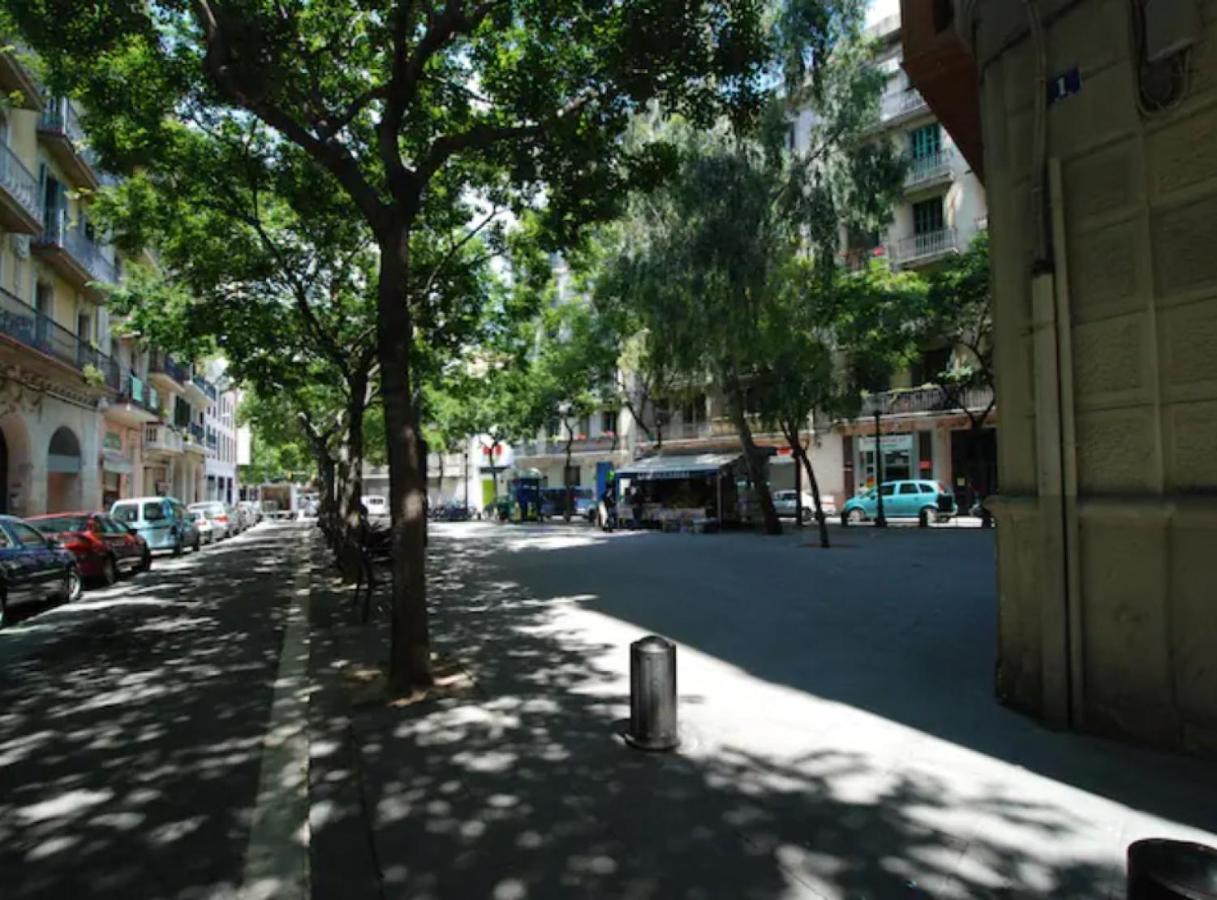 Ramblasrentals Cozy Renovated 2Br With Balcony Lift 20M Rambla - Parking - Wifi バルセロナ エクステリア 写真